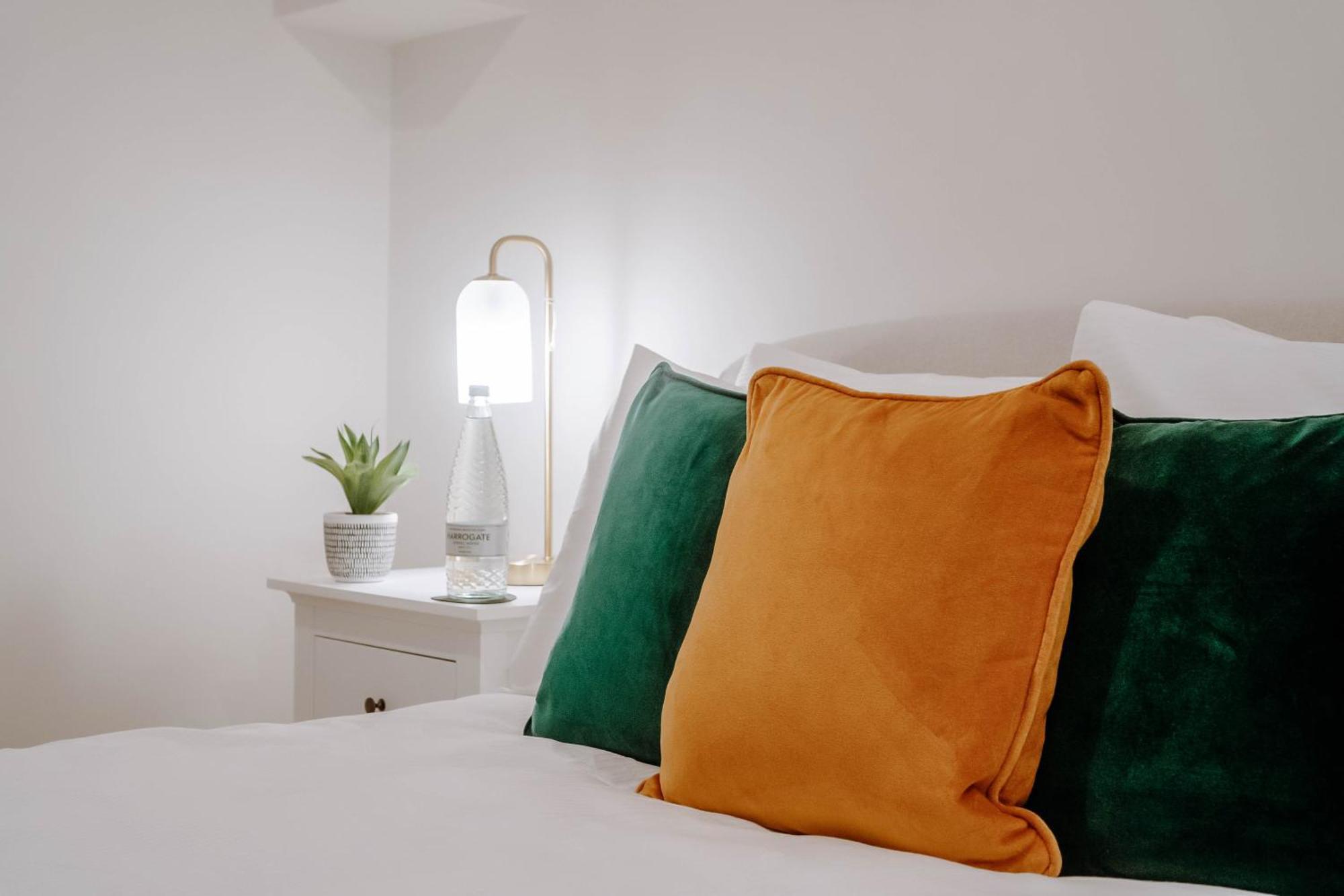 Mayfield Three - Central Harrogate Apartment Esterno foto
